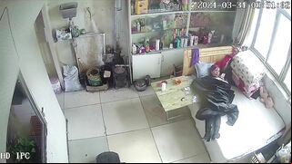 Chinese seasoning shop colleague caught masturbating on hidden camera