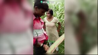 Desi cheating wife was caught fucking with her village BF in field