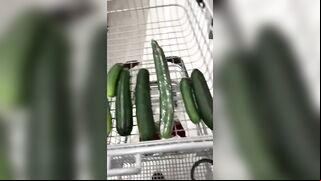 Arab mom gladly takes cucumbers of different size for XXX show at home