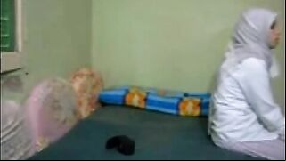 Cute amateur mom in hijab moans loud taking Arab dick into the ass