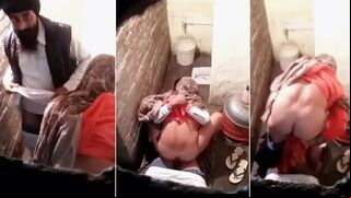 XXX Scandal : Pakistani Slut Caught Cheating with Her Hubby's Best Friend on Hidden Cam