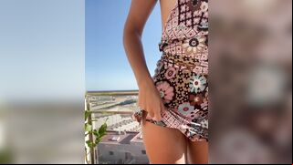 Superb exhibitionist woman flashing nude ass pussy and tits on the balcony